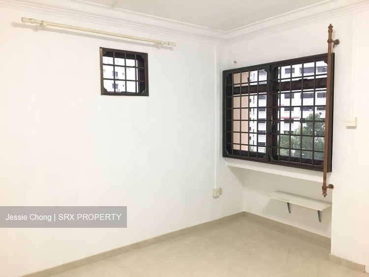 Blk 637 Woodlands Ring Road (Woodlands), HDB Executive #191445212